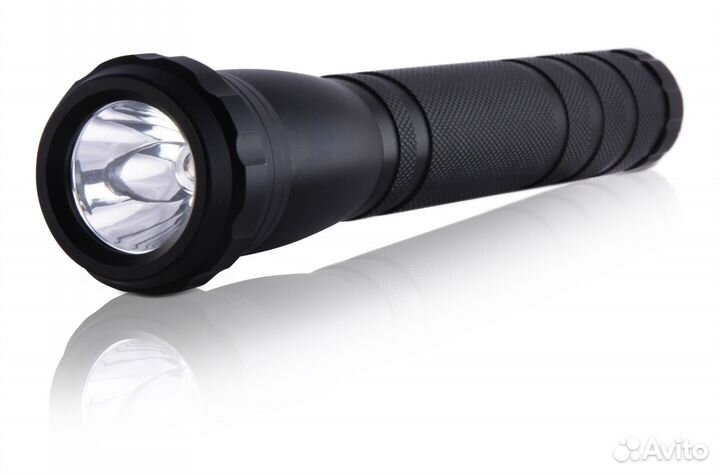 Фонарь яркий луч 3w