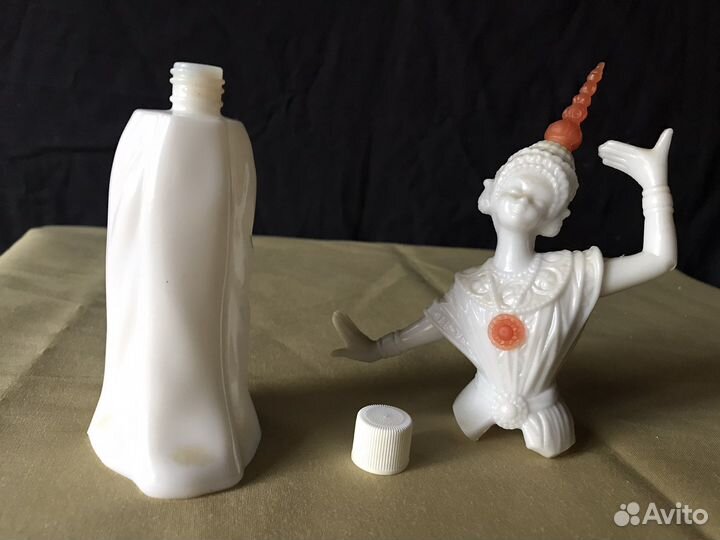 Флакон духов коллекционный Avon