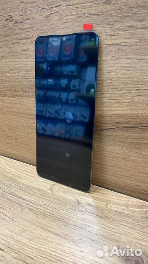 Дисплей на Vivo Y90
