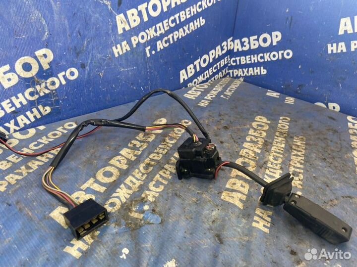 Переключатель дворников. Камаз 65115 грузовой