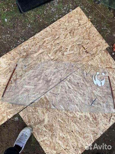 Заднее стекло ваз 99 15