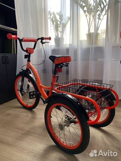 Велосипед трехколесный детский 20