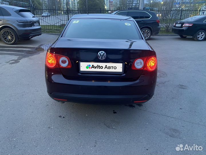 Volkswagen Jetta 1.6 МТ, 2008, 260 000 км