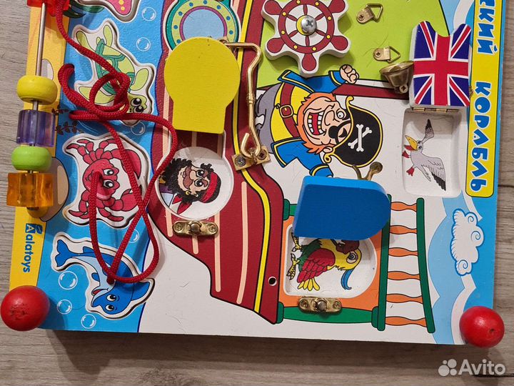 Бизиборд, игрушки для малышей