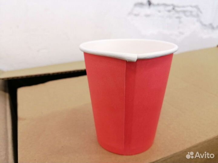 Бумажные стаканы для кофе и чая
