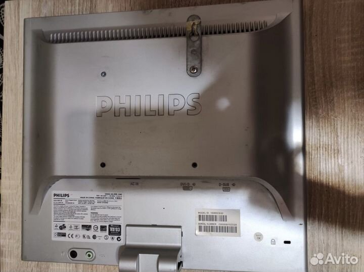 Монитор Philips