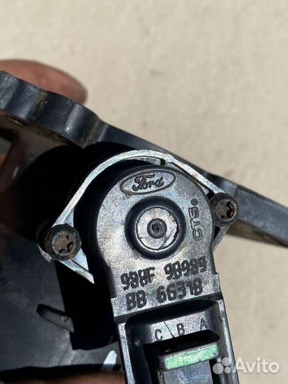 Дроссельная заслонка 2.0 Ford Mondeo 3