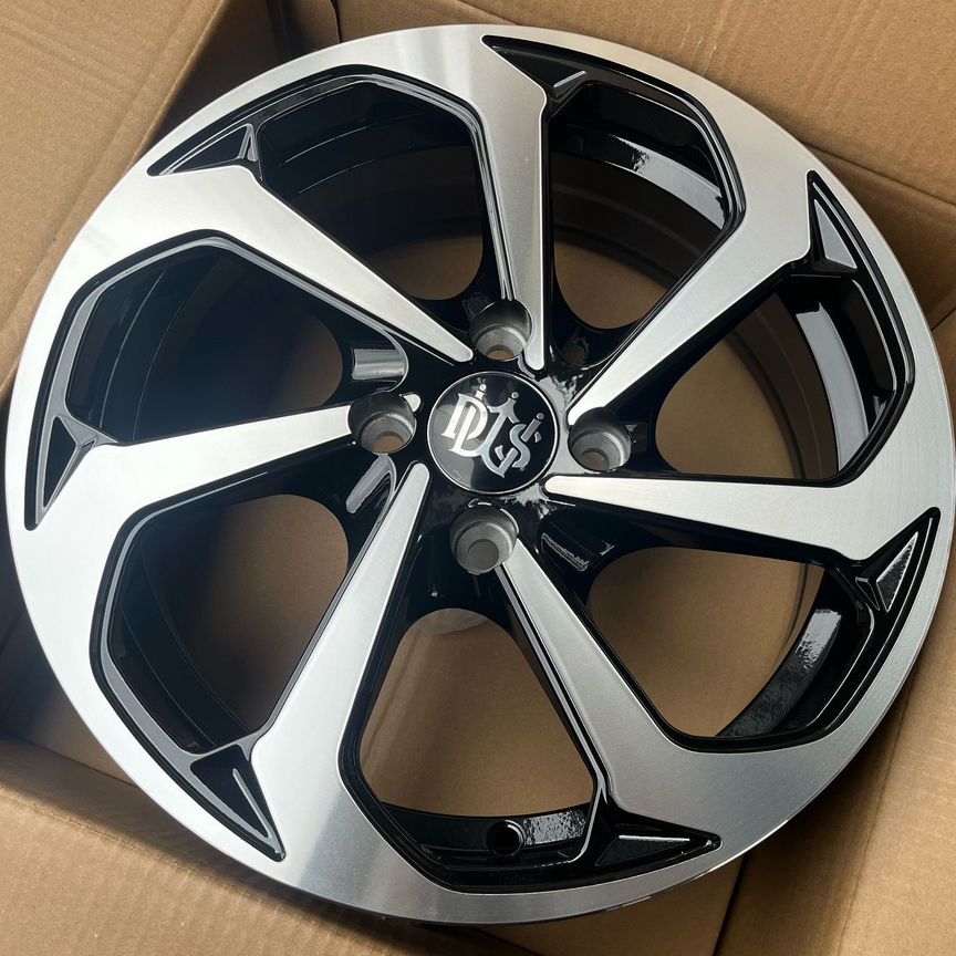 Литые диски DWS 6×R15 4×100