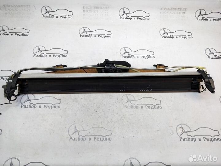 Шторка заднего стекла w221 S-class 642.930 10.2