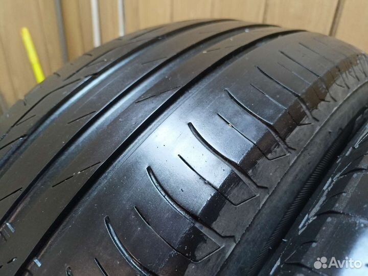 Bridgestone Turanza T001 215/60 R16