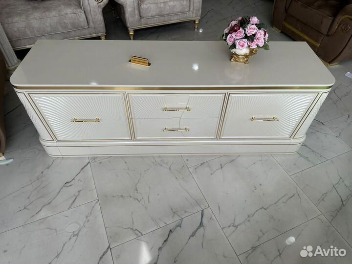 Тумба под тв