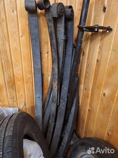 Продам рессоры