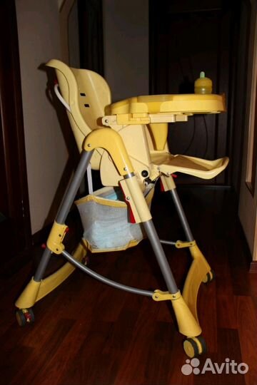 Детский стульчик для кормления