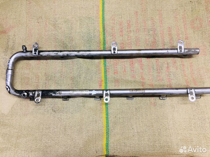 Топливная рампа Mercedes M137