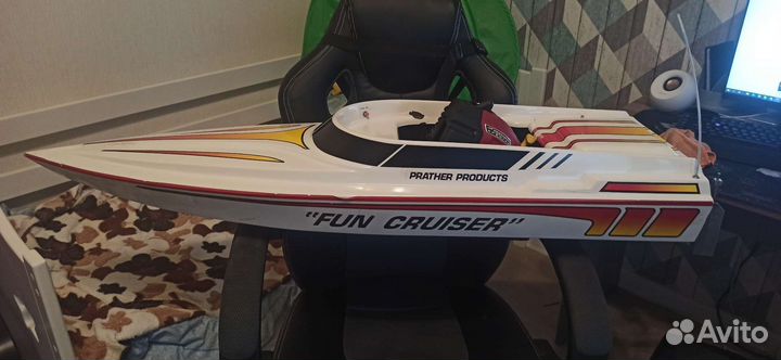 Радиоуправляемый бензиновый катер fun cruiser