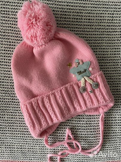 Шапка для девочки новая