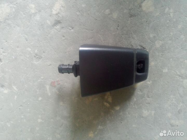 Омыватель фары на тойота ланд крузер 100