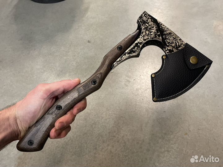 Топор кованый Сварог