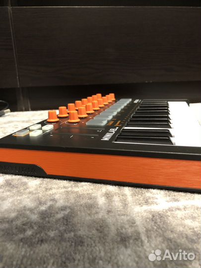 Arturia miniLab Mk2 orange
