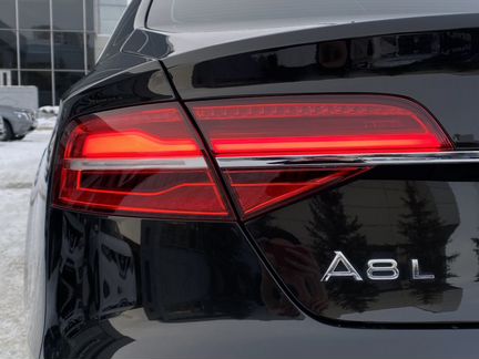 Audi A8, 2014