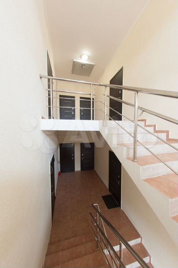 2-к. квартира, 68 м², 3/3 эт.