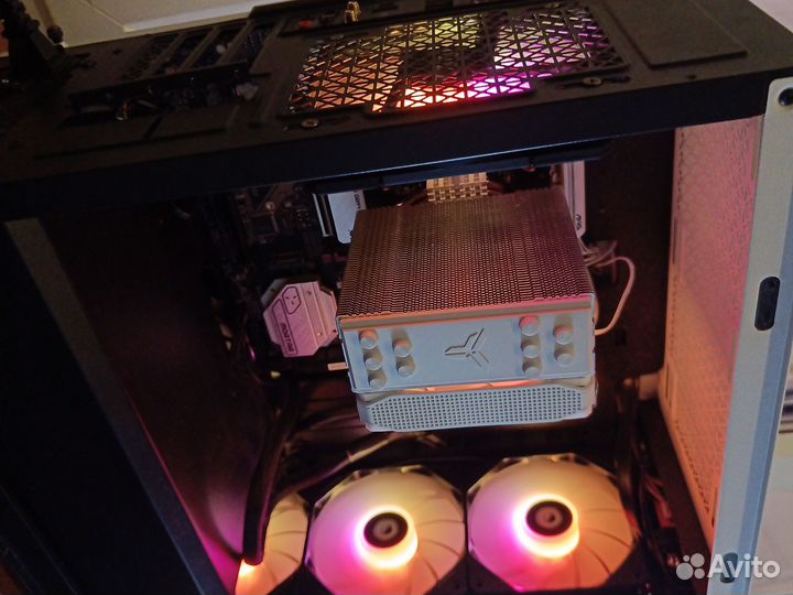 Материнская плата b550