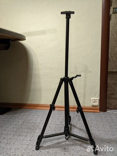 Мольберт тренога