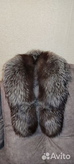 Воротник из меха чернобурки