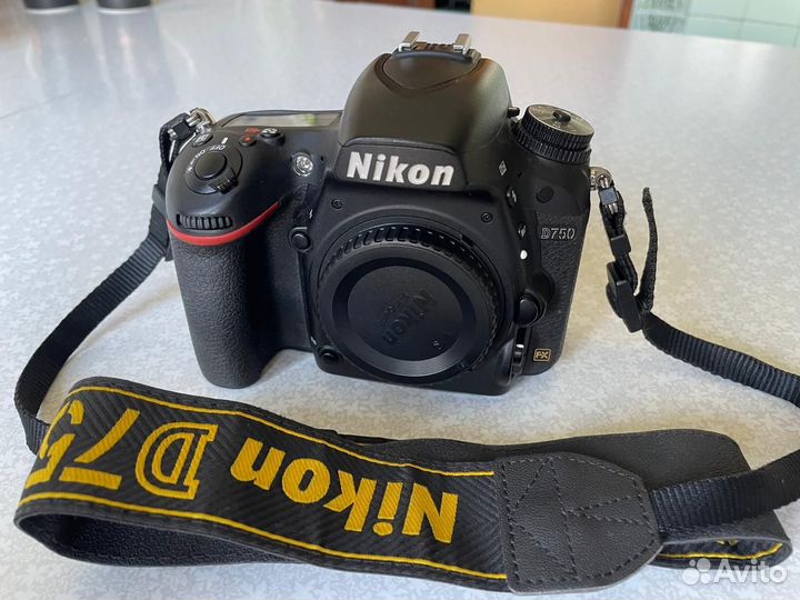 Зеркальный фотоаппарат nikon d750