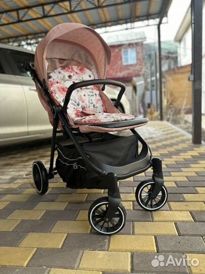 Коляска детская прогулочная