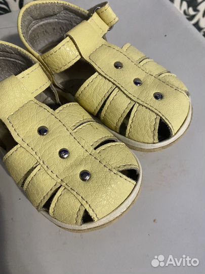 Босоножки для девочки