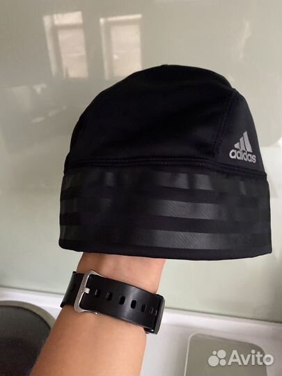 Шапка спортивная adidas оригинал для бега лыж