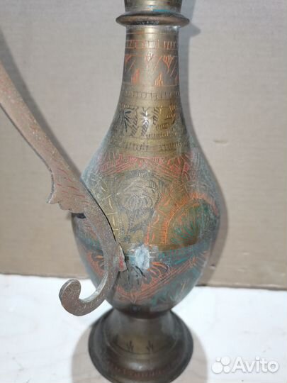 Латунный кувшин. Индия, кумган. Гусь