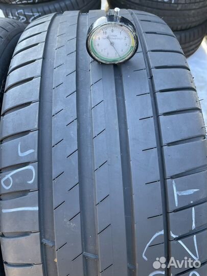 Michelin Pilot Sport 4 235/45 R18