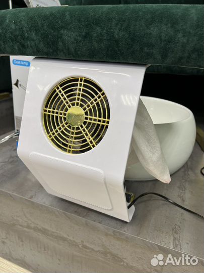 Пылесос маникюрный