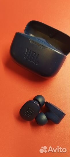 Беспроводные наушники Jbl