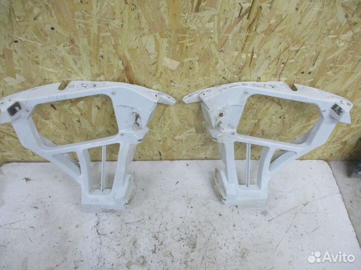 Кронштейн заднего бампера Форд Фокус 2 хэтчбек