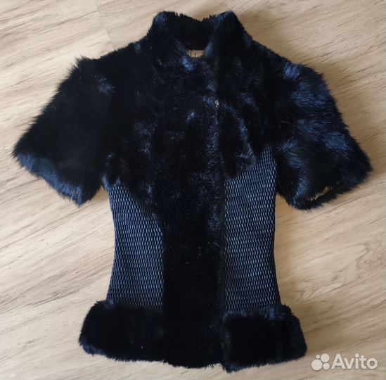 Жилет меховой, р.46