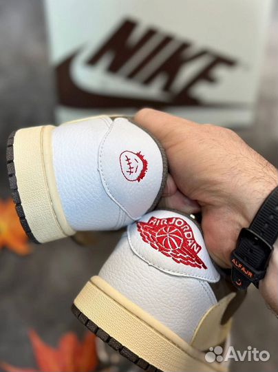 Кроссовки Nike Air Jordan 1 Low Travis Scott