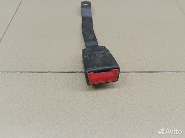 Ответная часть ремня безопасности Fabia 2007-2015