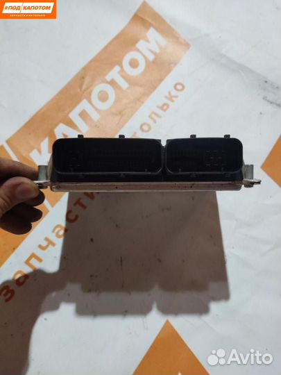 Блок управления двигателем Audi A4 B7 2005