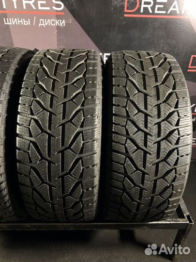 Tigar Winter 235/45 R18