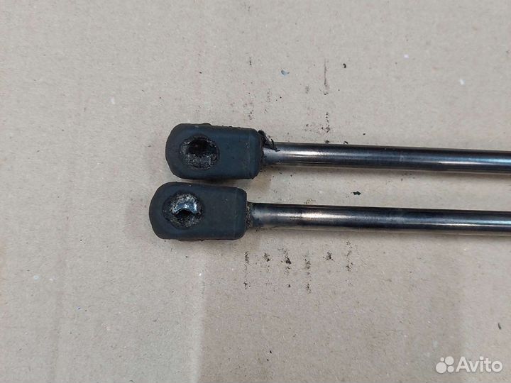 Амортизатор крышки багажника Opel Omega B универса