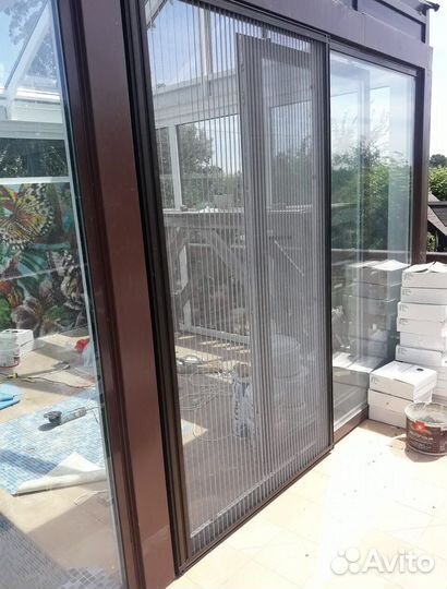 Москитные сетки плиссе на окна и двери