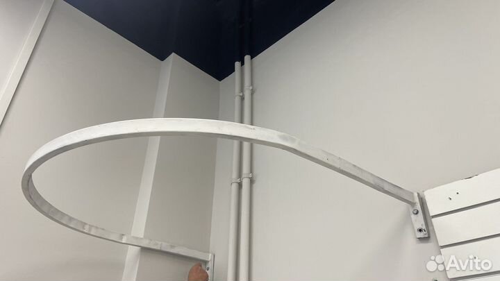 Дуга для примерочной