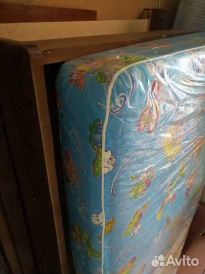 Кровать детская