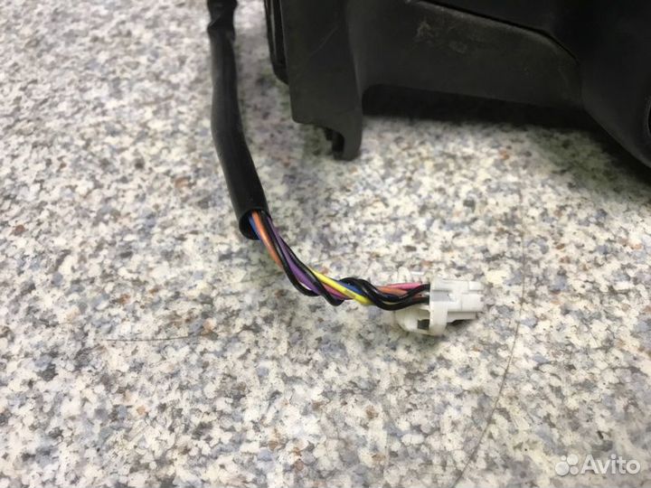 Зеркало правое Nissan X-Trail T31 2007