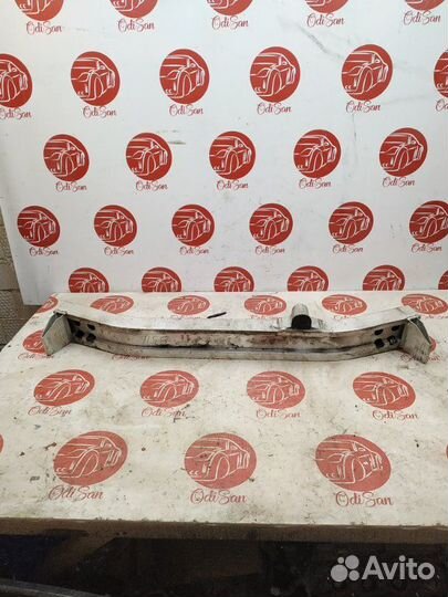 Усилитель переднего бампера Infiniti Fx35 S51