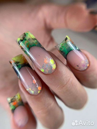 Наращивание ногтей