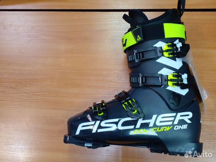 Горнолыжные ботинки Fischer RC4 110